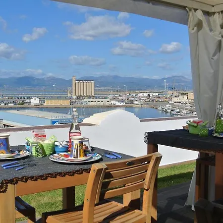 Marina Di Castello Couette-café 2*