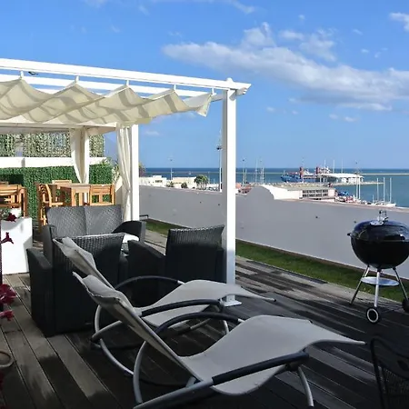 Marina Di Castello 4*