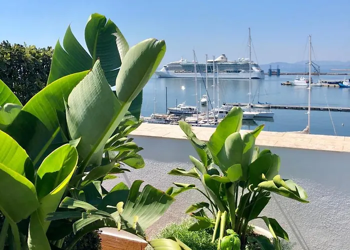 Marina Di Castello Bed & Breakfast Cagliari